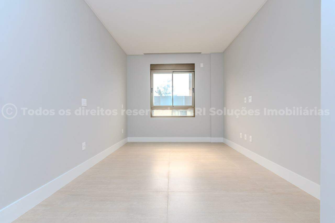 Foto do imóvel Apartamento com 4 suítes e 3 vagas no Edifício Hobus Concept, Praia Brava Itajaí