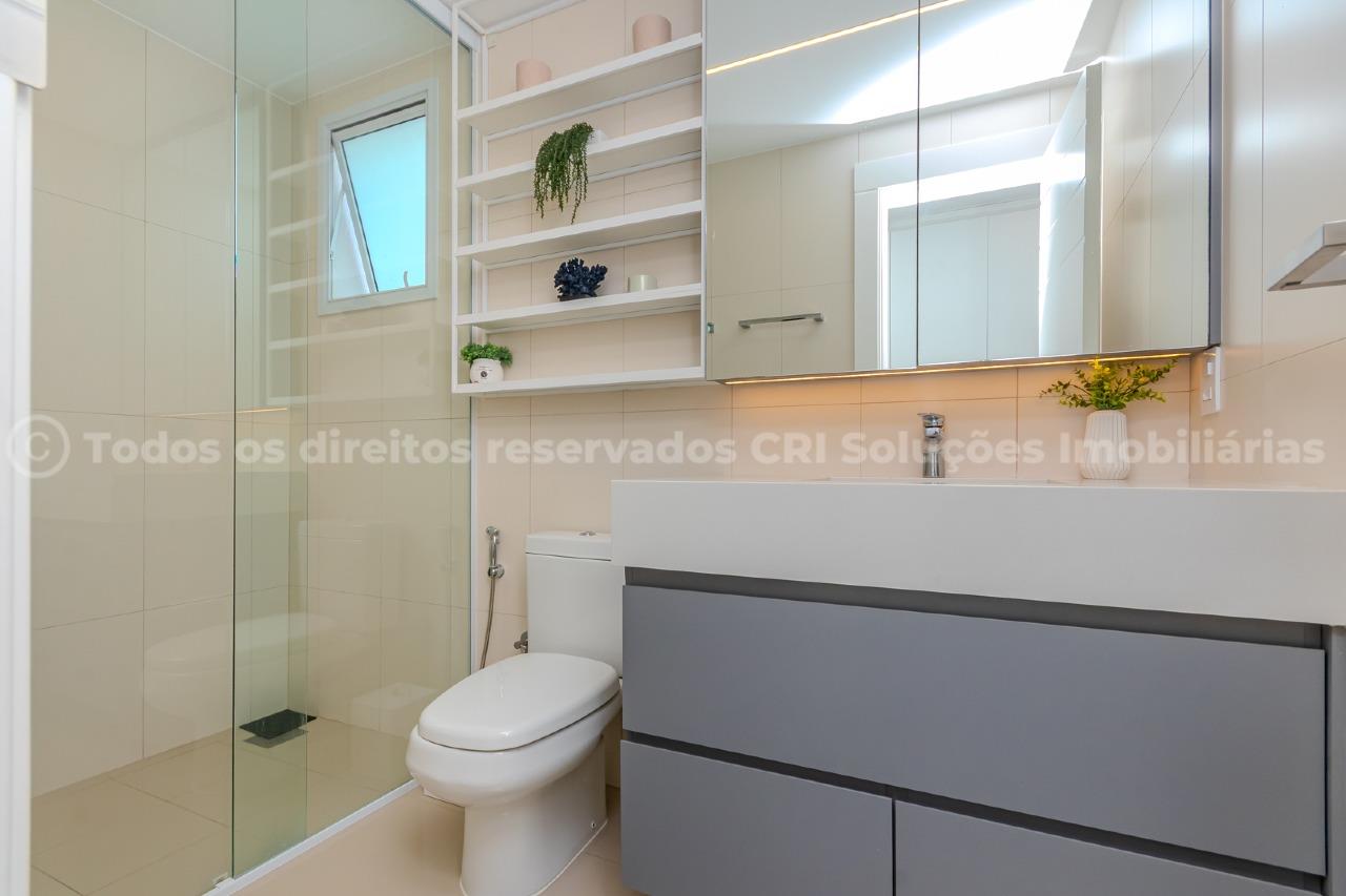 Foto do imóvel Apartamento Mobiliado Vista Mar com 03 suítes á venda no Edifício Phoenix Tower em Balneário Camboriú