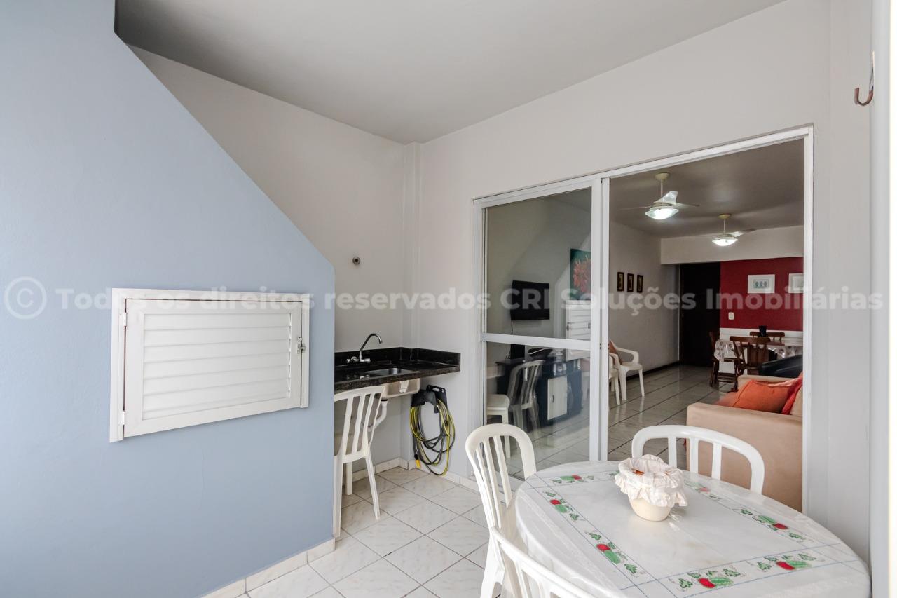 Foto do imóvel Apartamento no Edifício Solar dos Ramos no Centro de Balneário Camboriú