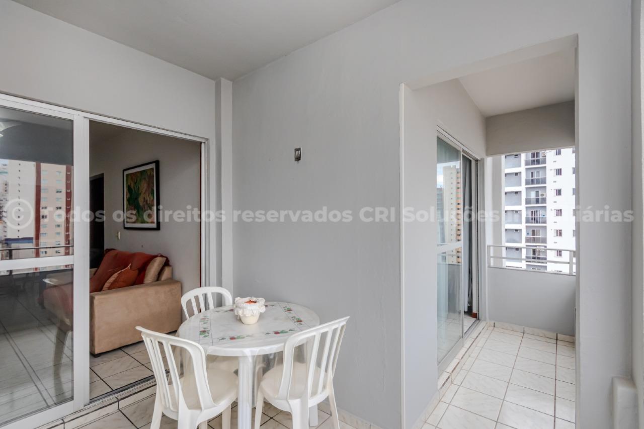 Foto do imóvel Apartamento no Edifício Solar dos Ramos no Centro de Balneário Camboriú