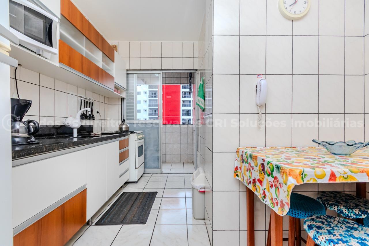 Foto do imóvel Apartamento no Edifício Solar dos Ramos no Centro de Balneário Camboriú