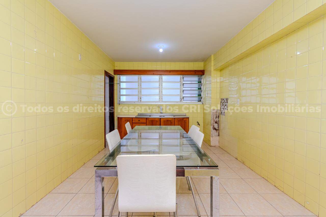 Foto do imóvel Apartamento Frente Mar á venda com 03 dormitórios no Edifício Albany em Balneário Camboriú