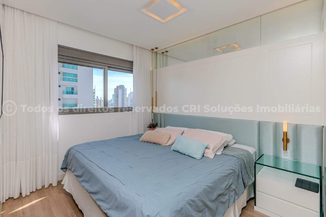 Foto do imóvel Apartamento a venda no Edifício Royal Tower com 04 Suítes no Centro de Balneário Camboriú.