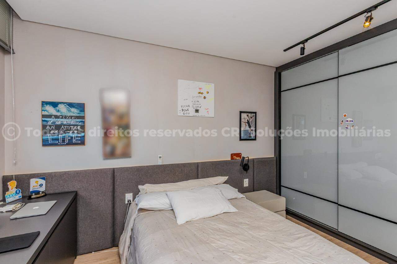 Foto do imóvel Apartamento a venda no Edifício Royal Tower com 04 Suítes no Centro de Balneário Camboriú.