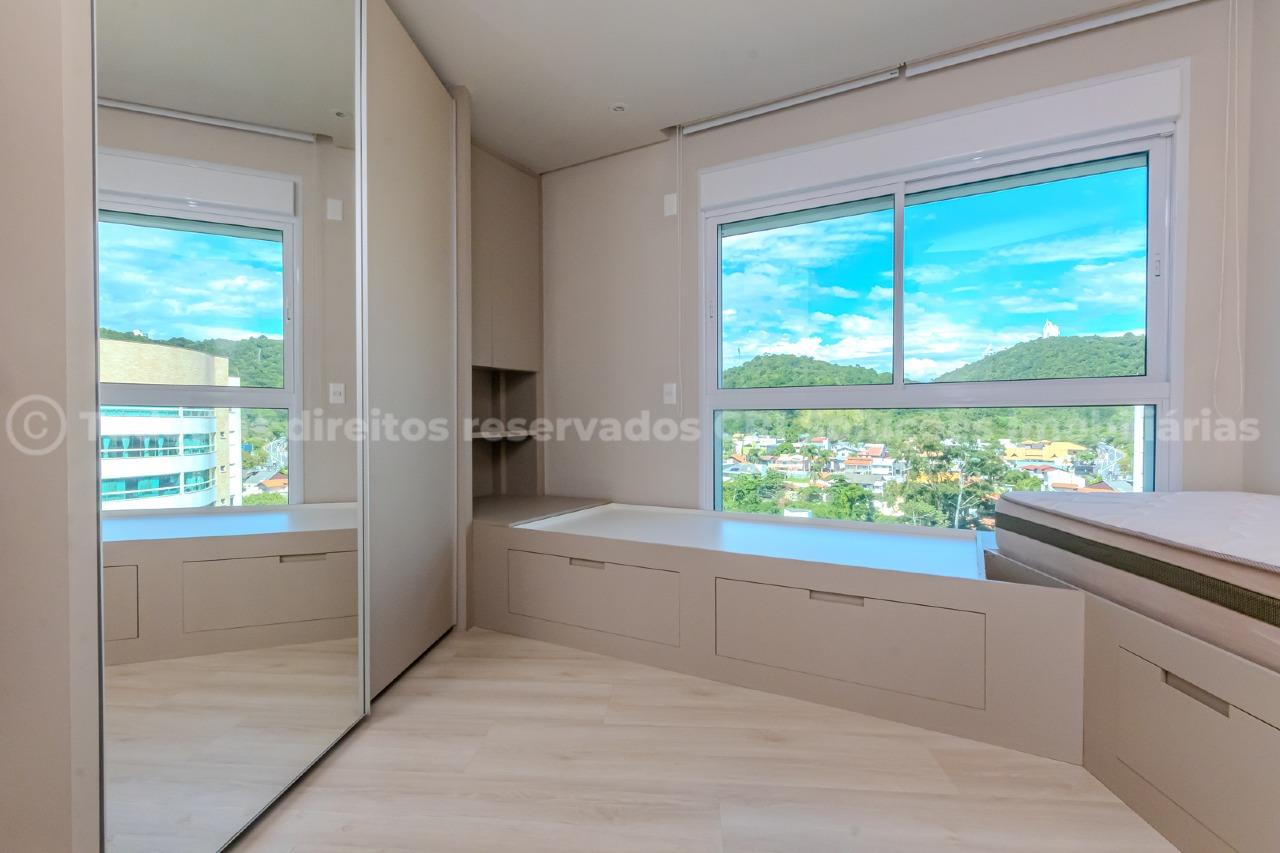 Foto do imóvel Apartamento mobiliado no Mirage Residence Praia Brava com 4 suítes e vista para o mar