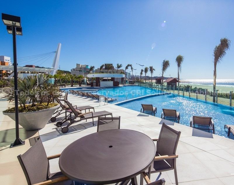 Foto do imóvel Apartamento mobiliado no Mirage Residence Praia Brava com 4 suítes e vista para o mar