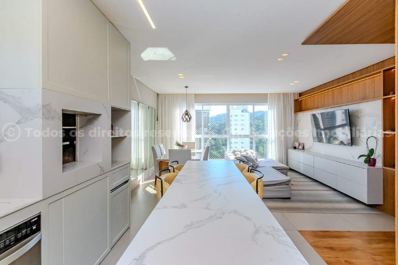 Foto do imóvel Montpellier Residence Balneário Camboriú – Apartamento Mobiliado com 3 Suítes, Churrasqueira e 2 Vagas