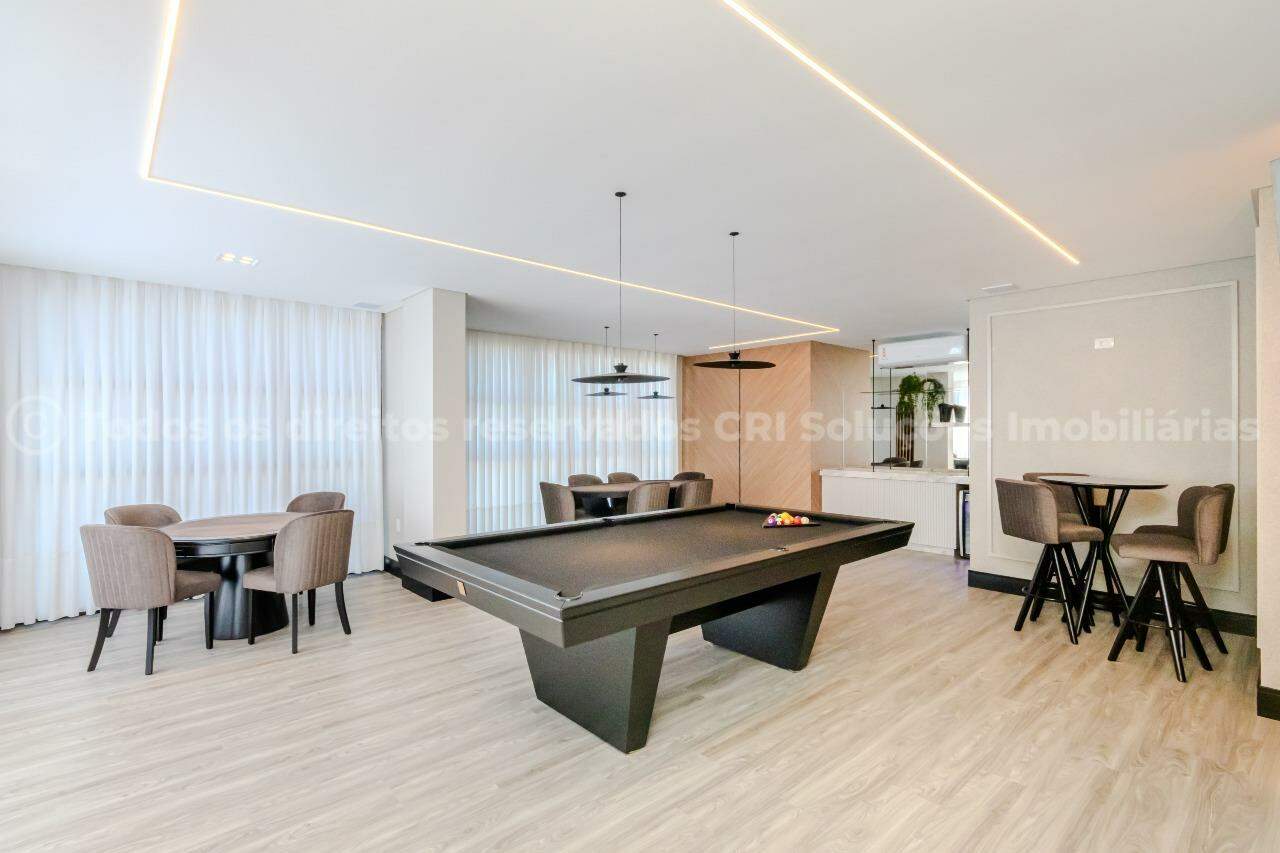 Foto do imóvel Apartamento 3 suítes a venda no edifício Oxford na Meia Praia, Itapema