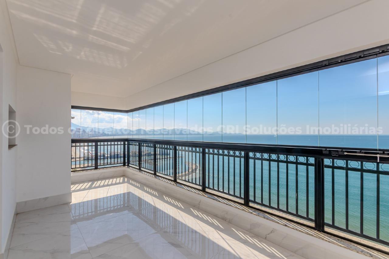 Apartamento com 4 suítes no Jardim Europa em Balneário Perequê, Porto Belo