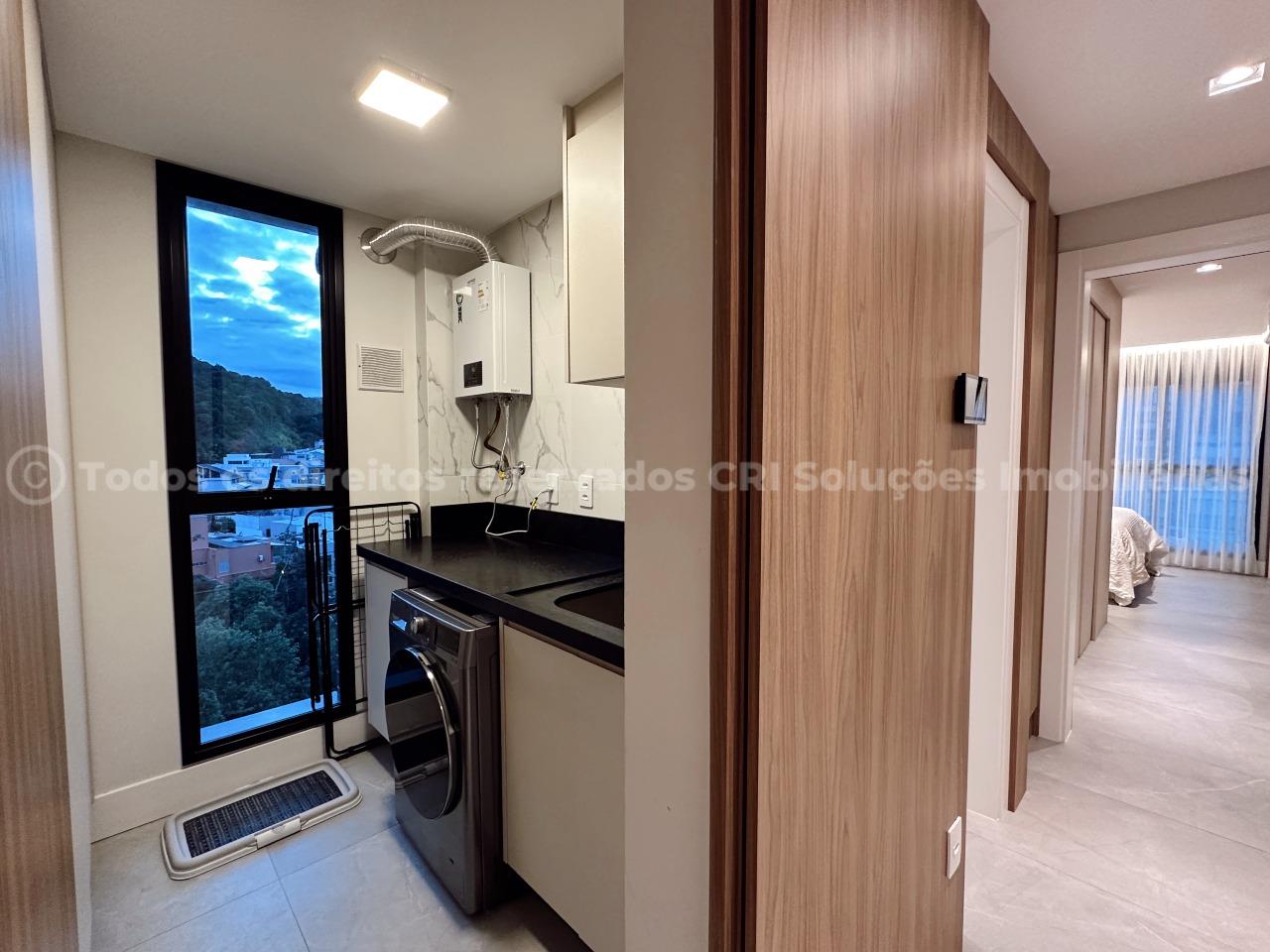 Foto do imóvel Apartamento Mobiliado com 2 Suítes à Venda no Edifício Saint Antoine na Praia Brava em Itajaí