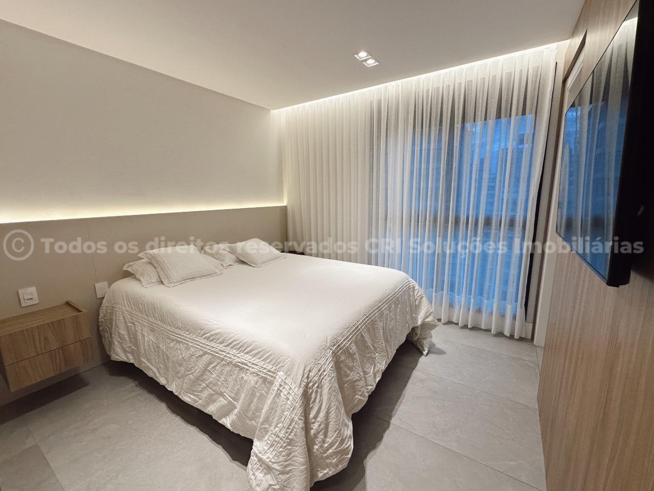 Foto do imóvel Apartamento Mobiliado com 2 Suítes à Venda no Edifício Saint Antoine na Praia Brava em Itajaí