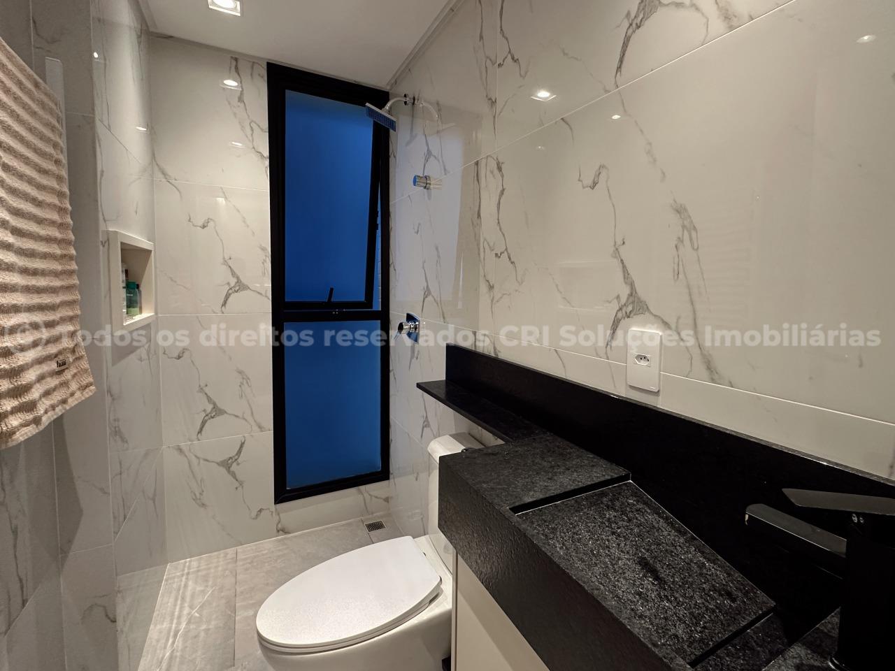 Foto do imóvel Apartamento Mobiliado com 2 Suítes à Venda no Edifício Saint Antoine na Praia Brava em Itajaí