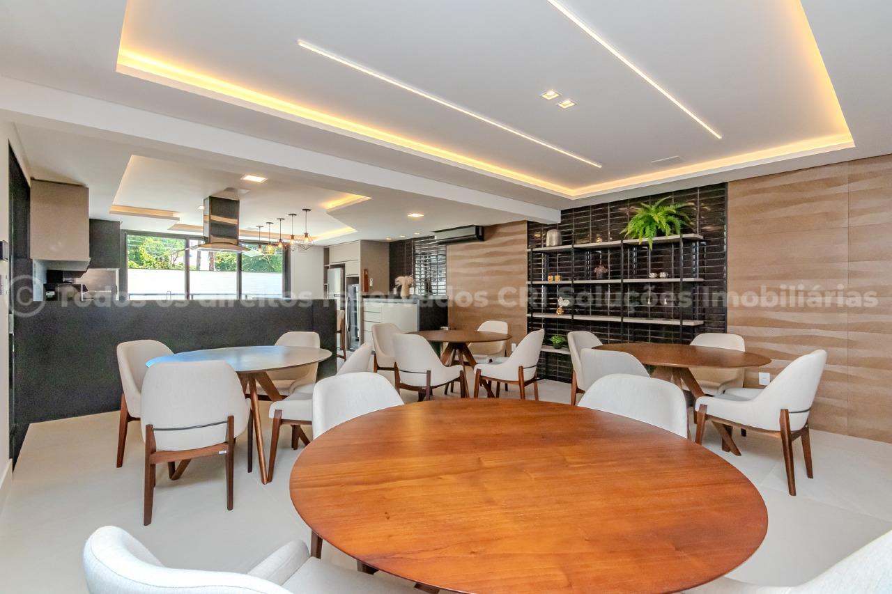 Foto do imóvel Apartamento Mobiliado com 2 Suítes à Venda no Edifício Saint Antoine na Praia Brava em Itajaí