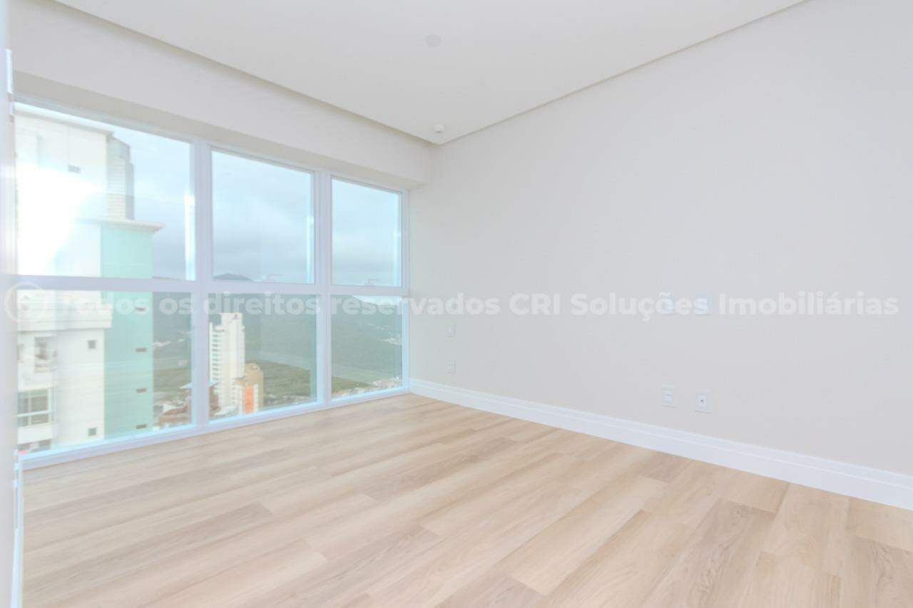Foto do imóvel Apartamento Vista Mar com 04 Suítes á venda no Edifício One Tower em Balneário Camboriú