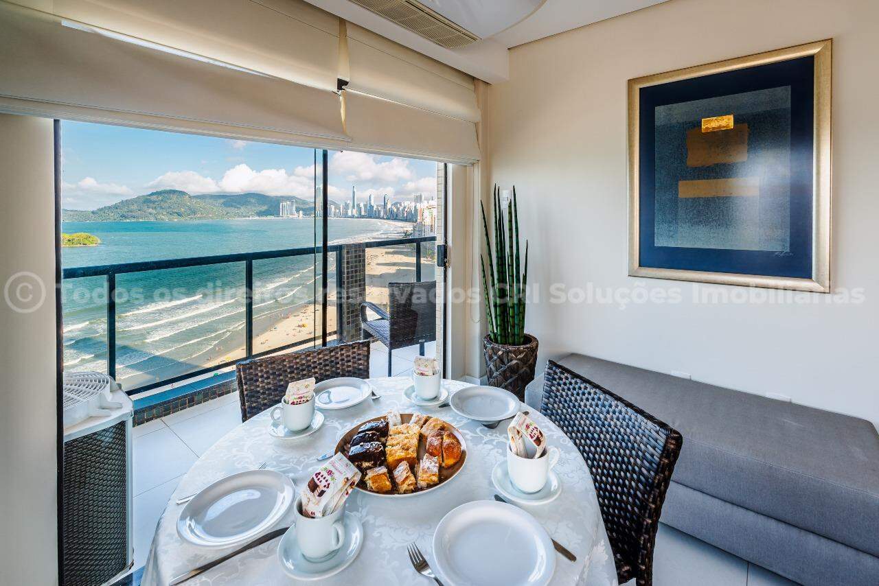 Foto do imóvel Apartamento Mobiliado Frente Mar com 03 Suítes á venda em Balneário Camboriú no Edifício Concorde
