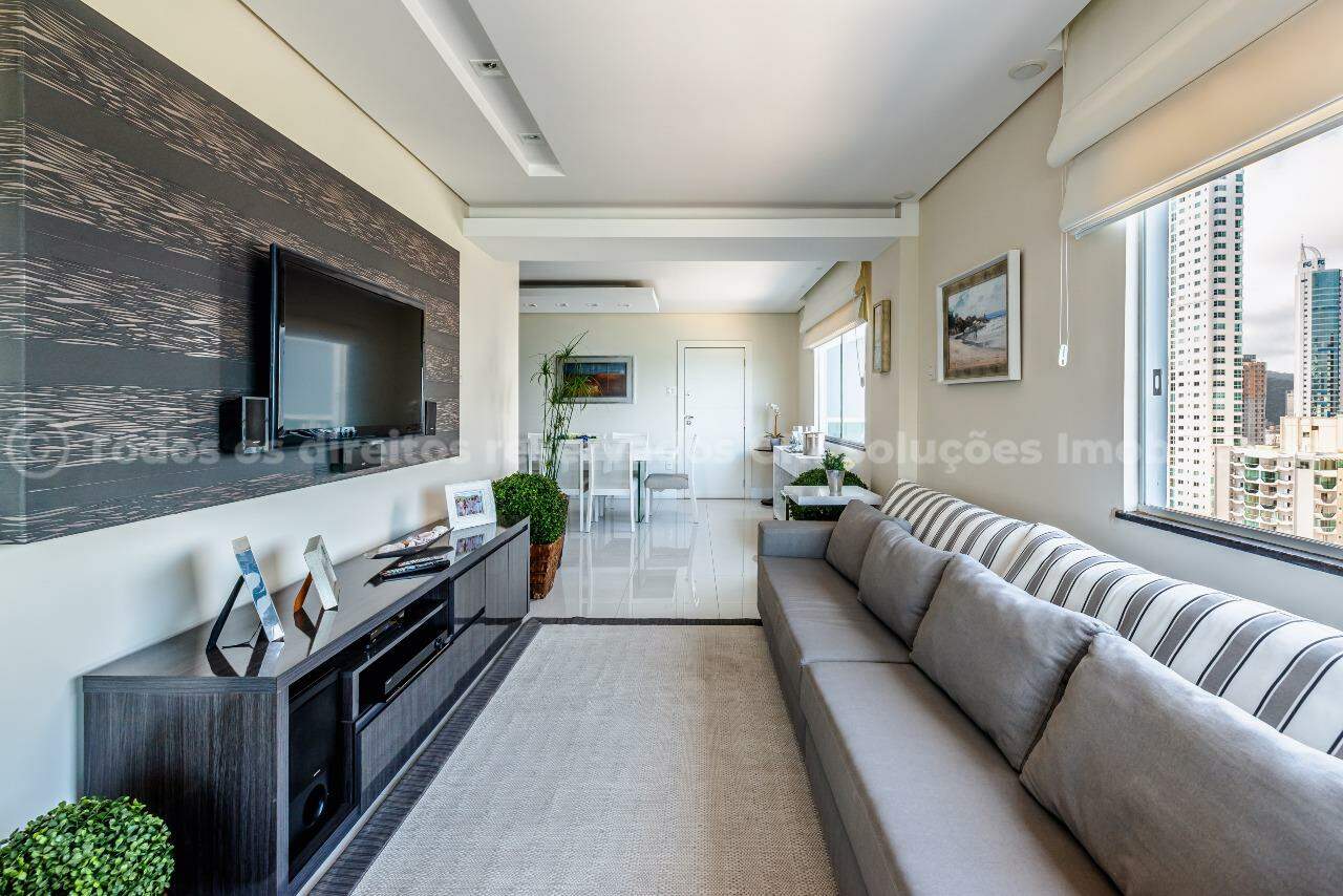 Foto do imóvel Apartamento Mobiliado Frente Mar com 03 Suítes á venda em Balneário Camboriú no Edifício Concorde