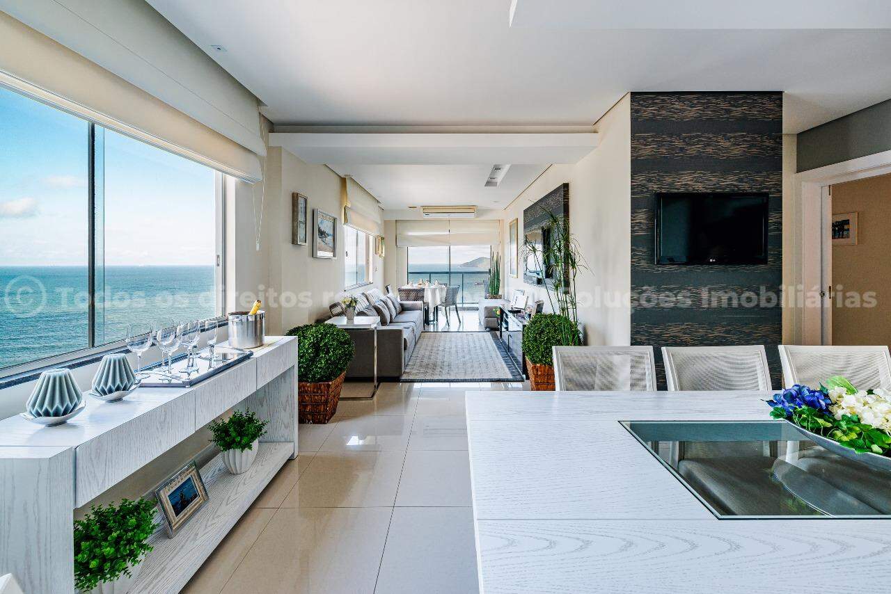Foto do imóvel Apartamento Mobiliado Frente Mar com 03 Suítes á venda em Balneário Camboriú no Edifício Concorde