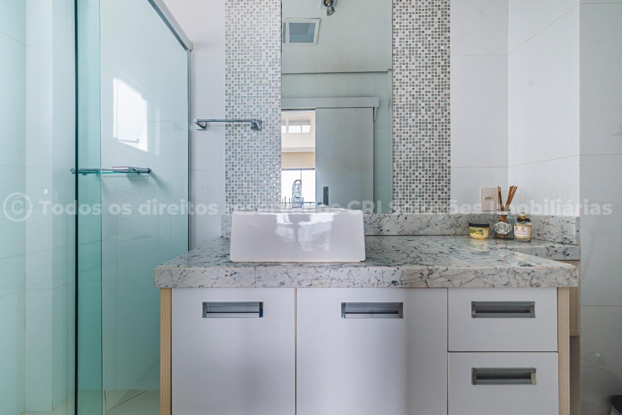 Foto do imóvel Apartamento Mobiliado Frente Mar com 03 Suítes á venda em Balneário Camboriú no Edifício Concorde