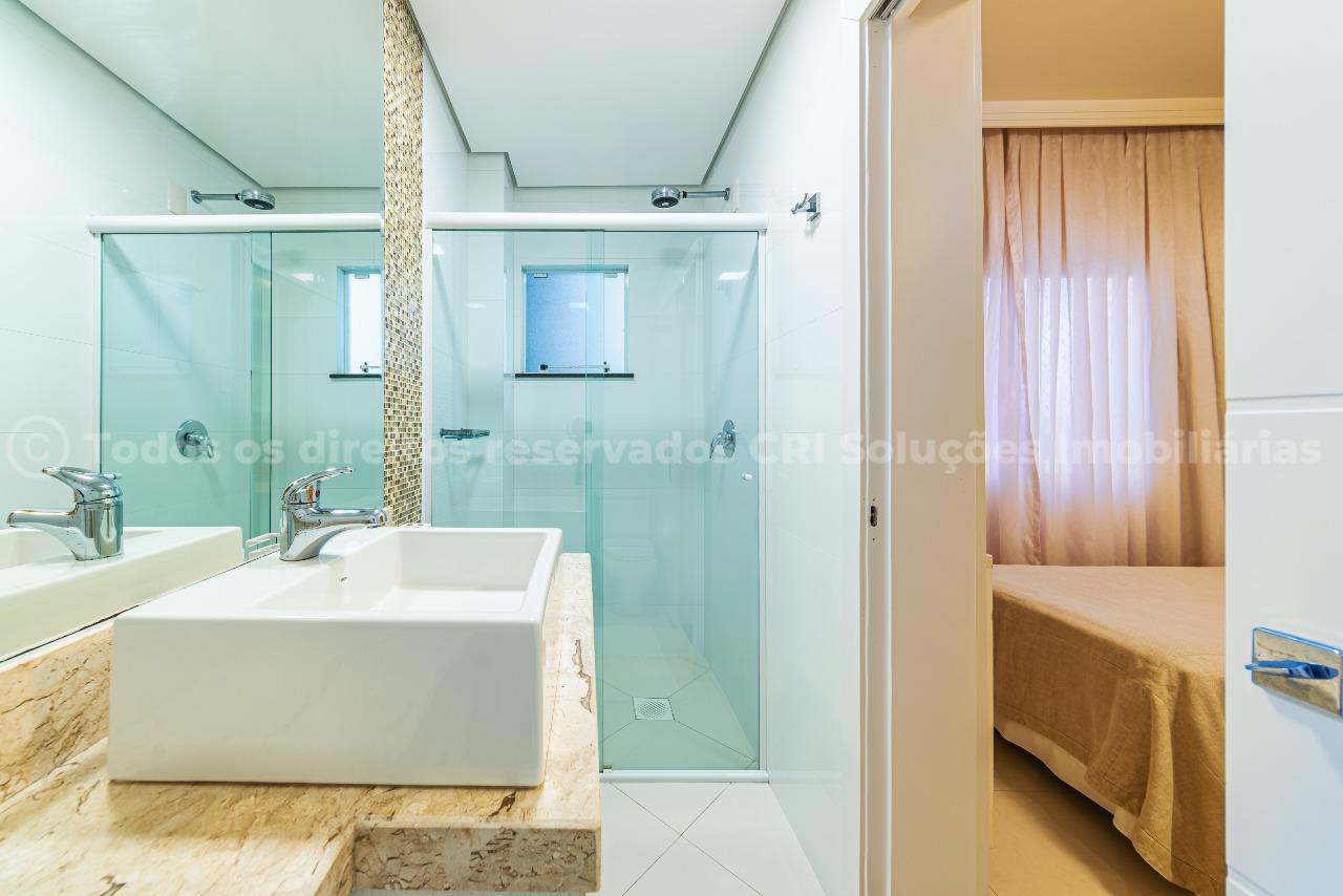 Foto do imóvel Apartamento Mobiliado Frente Mar com 03 Suítes á venda em Balneário Camboriú no Edifício Concorde