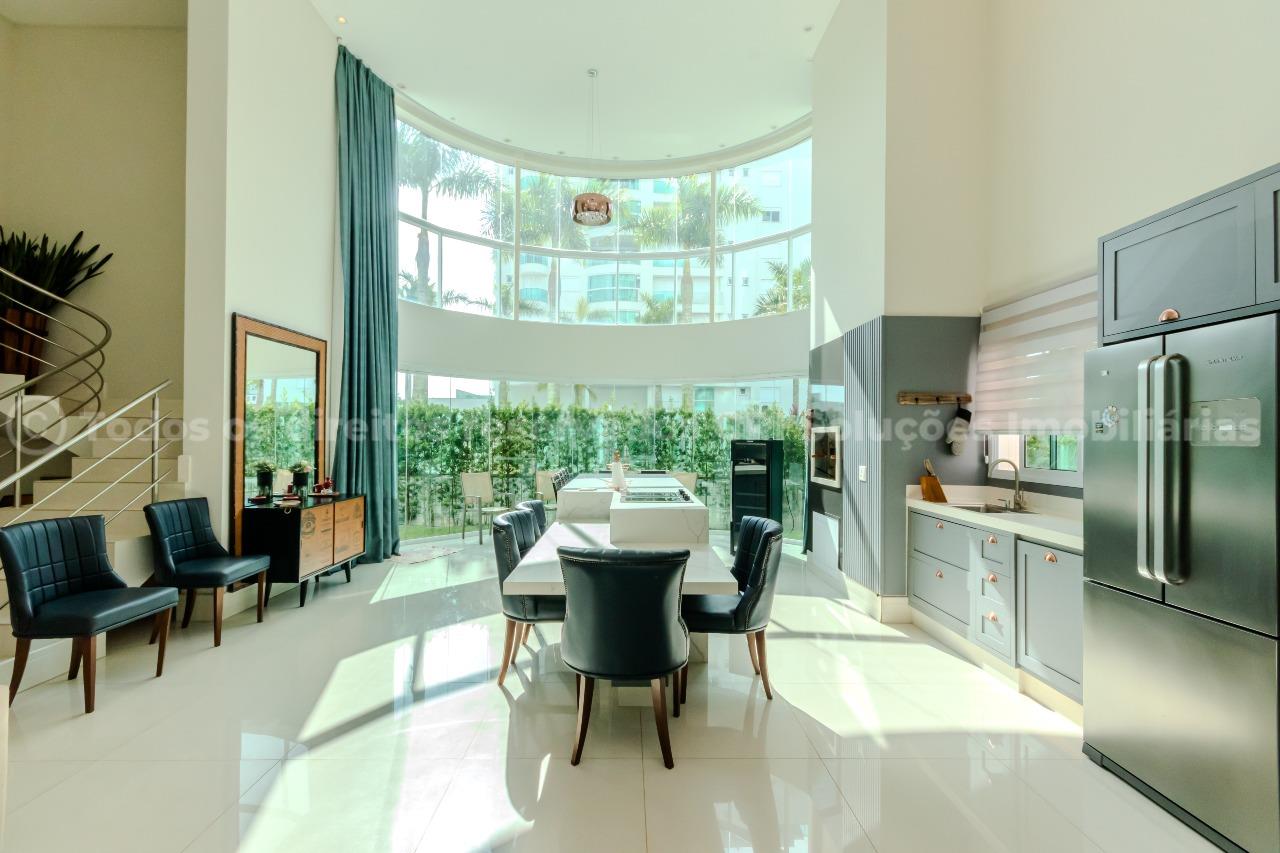 Foto do imóvel Apartamento no Brava Beach Aroeira na Praia Brava de Itajaí com 3 suítes | Vida na praia