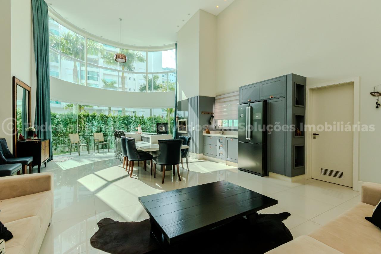 Foto do imóvel Apartamento no Brava Beach Aroeira na Praia Brava de Itajaí com 3 suítes | Vida na praia