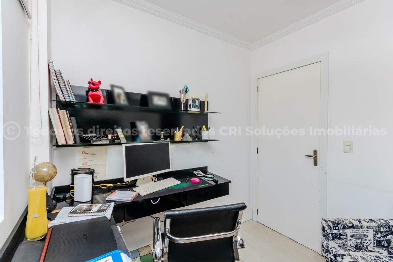 Foto do imóvel Apartamento mobiliado no Edifício Maria Laura no Centro de Balneário Camboriú