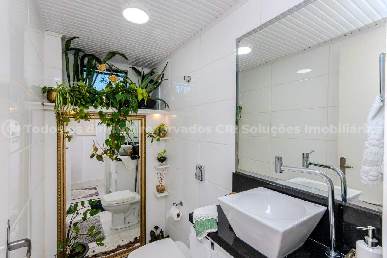 Foto do imóvel Apartamento mobiliado no Edifício Maria Laura no Centro de Balneário Camboriú