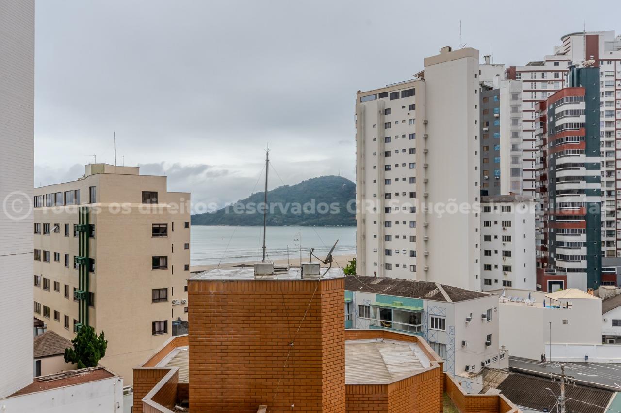 Foto do imóvel Apartamento no Edifício Marquesado em Balneário Camboriú – 2 dormitórios com vista para o mar