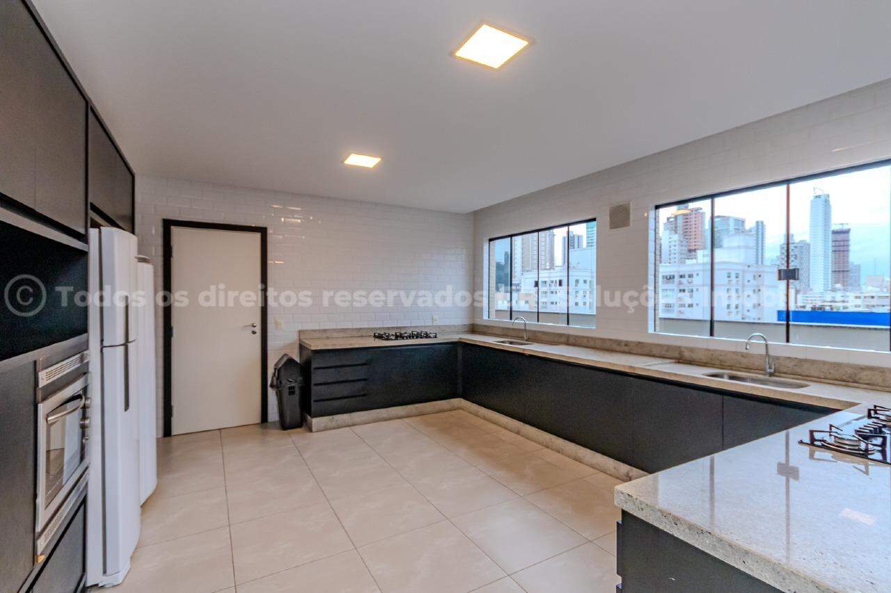 Foto do imóvel Apartamento mobiliado no Parque das Nações II com 1 dormitório e 2 vagas – Balneário Camboriú