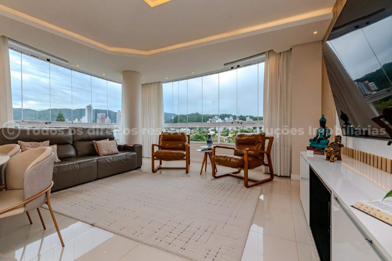 Foto do imóvel Apartamento a venda no Edifício Brava Premium com 03 Suítes Mobiliado na Praia Brava em Itajaí.