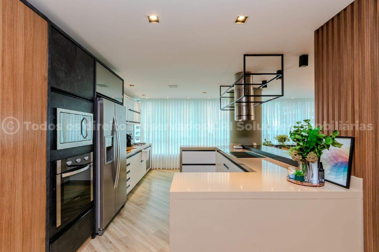 Foto do imóvel Apartamento Mobiliado com 03 suítes á venda no Edifício Marina Residence em Balneário Camboriú