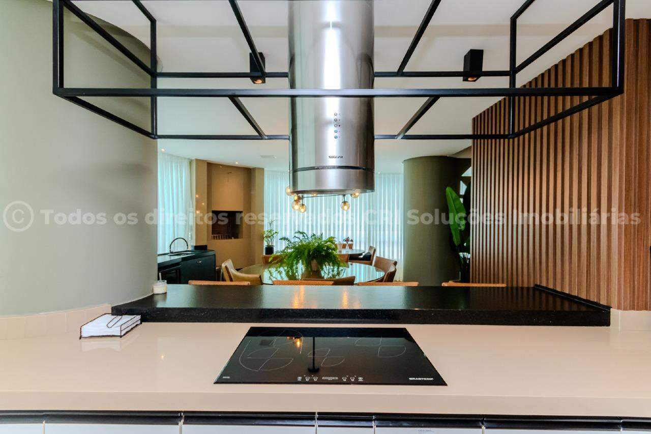 Foto do imóvel Apartamento Mobiliado com 03 suítes á venda no Edifício Marina Residence em Balneário Camboriú