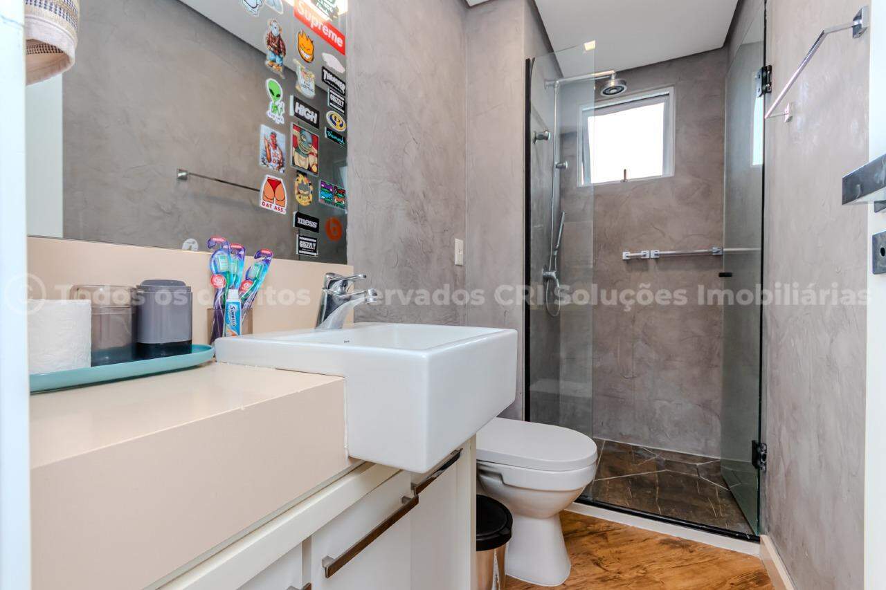 Foto do imóvel Apartamento Mobiliado com 03 suítes á venda no Edifício Marina Residence em Balneário Camboriú