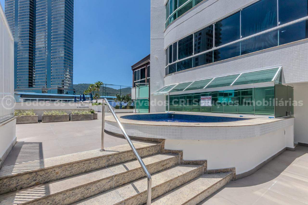 Foto do imóvel Apartamento Mobiliado com 03 suítes á venda no Edifício Marina Residence em Balneário Camboriú