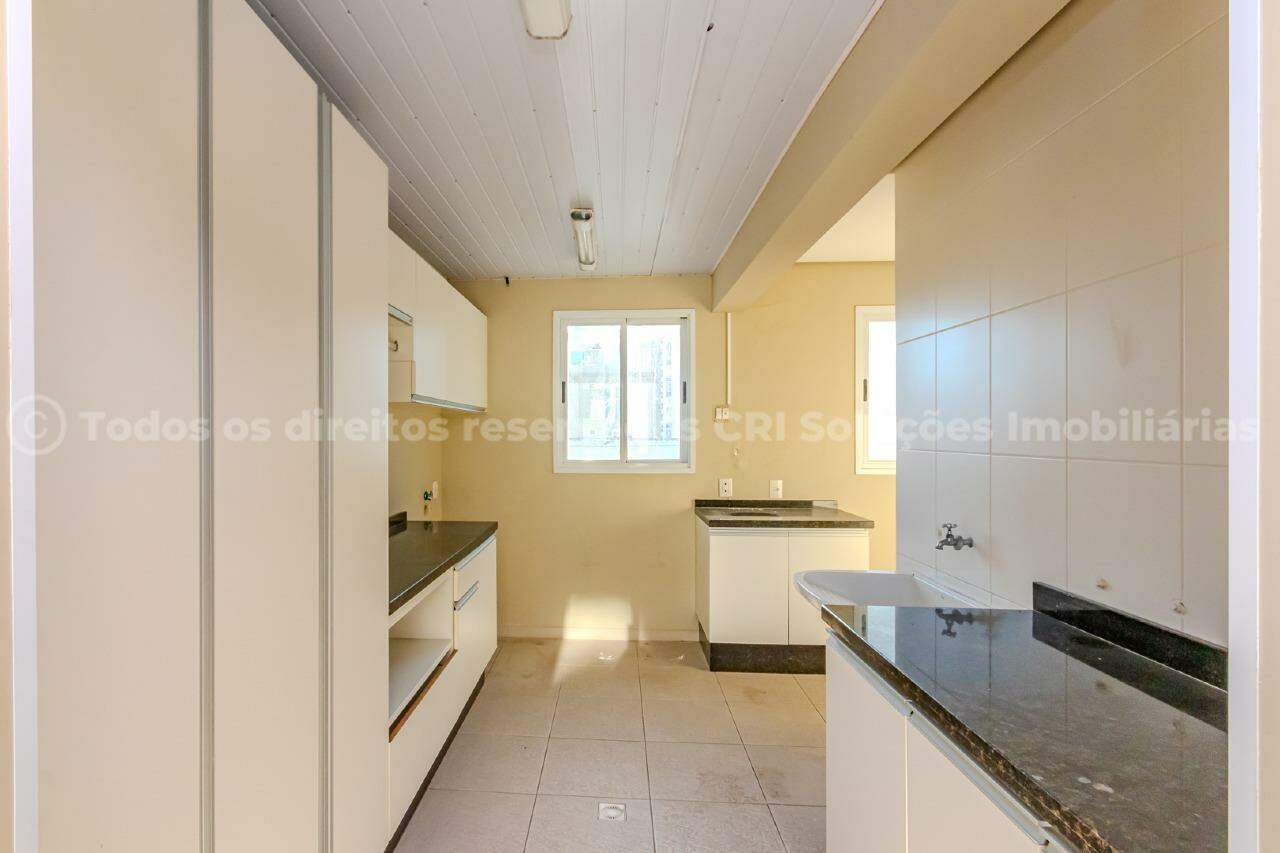Foto do imóvel Cobertura Duplex no Edifício L’Essence – 4 Dormitórios | Centro de Balneário Camboriú | 4 Vagas