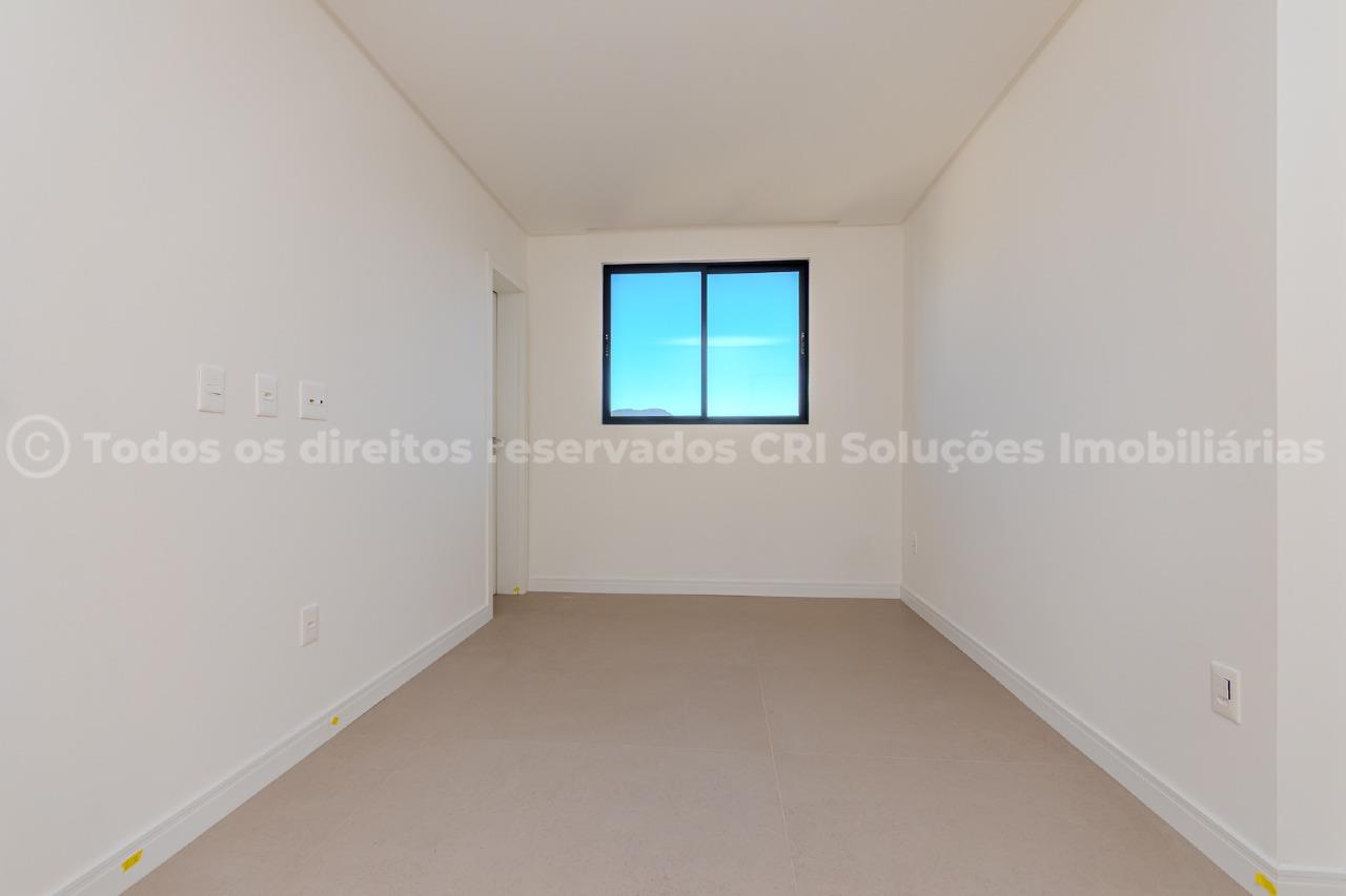 Foto do imóvel Cobertura a venda com 03 Quartos sendo 03 Suites no Edificio La Passione em Meia Praia Itapema