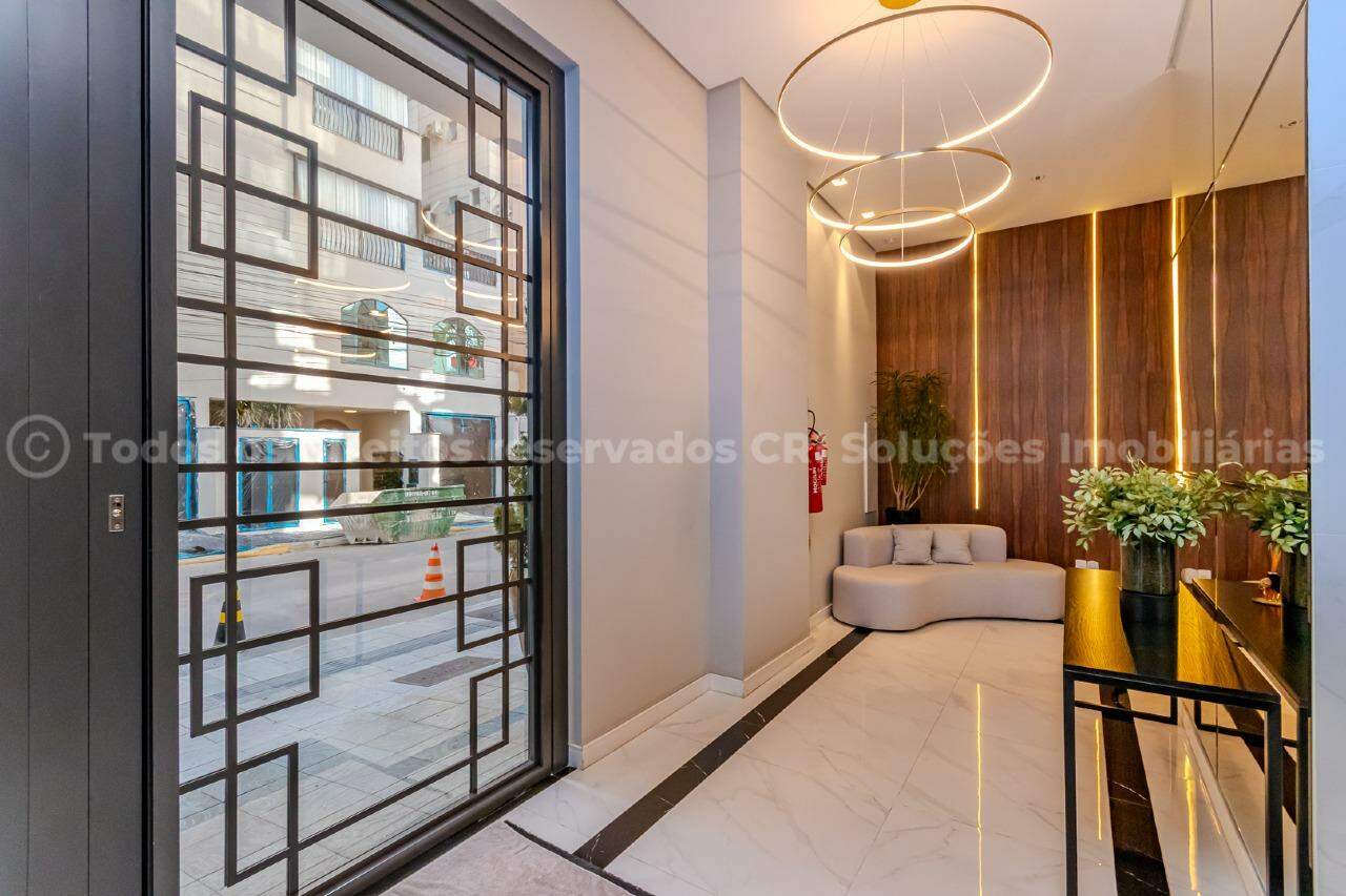 Foto do imóvel Apartamento no Edifício Tramonto com 3 quartos, suíte e 2 vagas – Meia Praia, Itapema