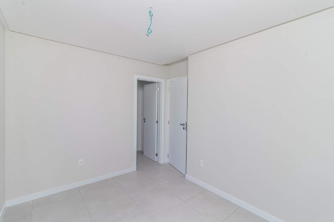 Foto do imóvel Apartamento com 02 Suites + home office á venda no Residencial Sol da Manhã no Centro em Balneário Camboriú 