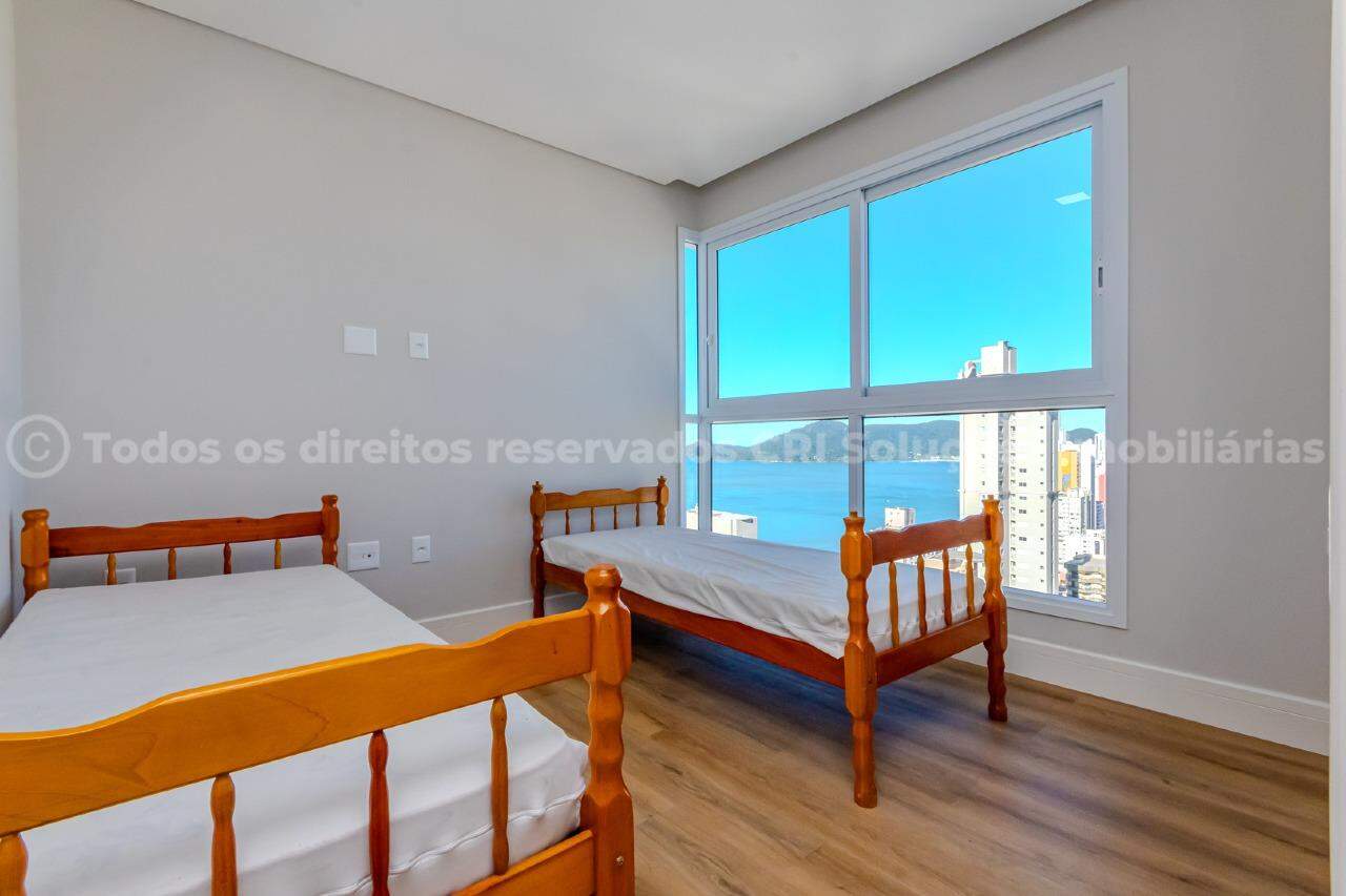 Foto do imóvel Cobertura Vista Mar com 04 Suítes á venda no Edifício Cyano Mare no Centro de Balneário Camboriú