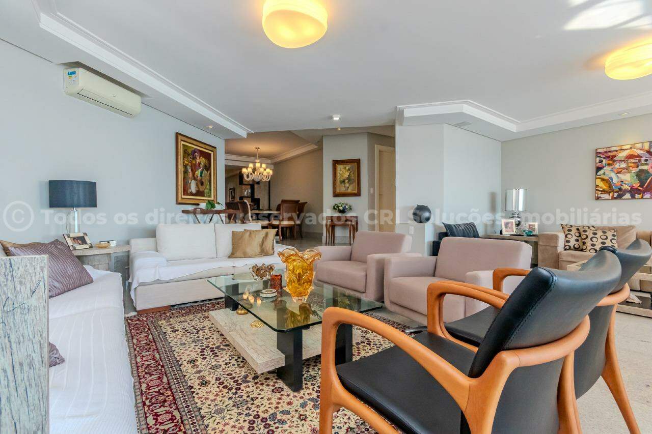 Foto do imóvel Apartamento 4 Suítes Mobiliado à Venda no Edifício Nina Schürmann – Avenida Atlântica, Balneário Camboriú