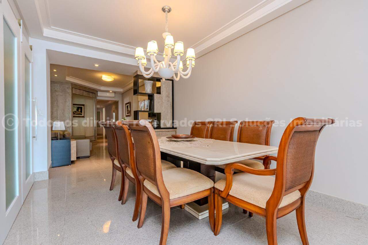 Foto do imóvel Apartamento 4 Suítes Mobiliado à Venda no Edifício Nina Schürmann – Avenida Atlântica, Balneário Camboriú