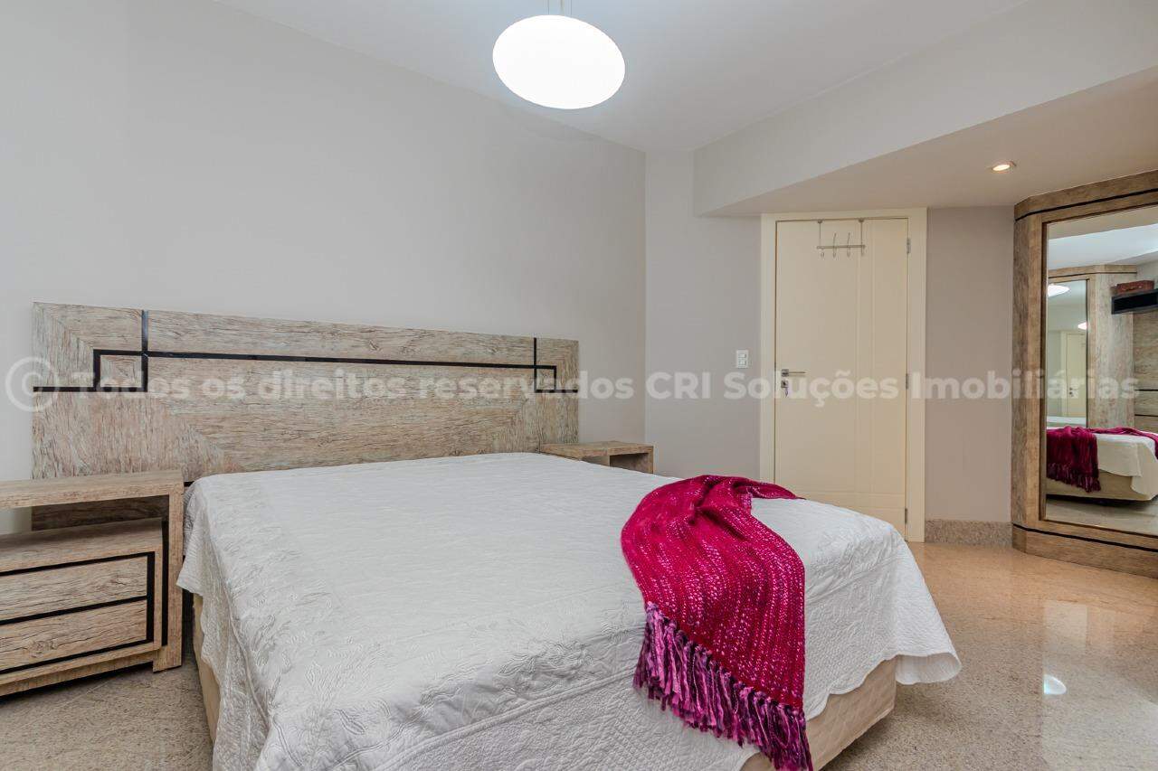 Foto do imóvel Apartamento 4 Suítes Mobiliado à Venda no Edifício Nina Schürmann – Avenida Atlântica, Balneário Camboriú