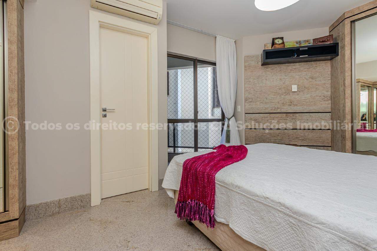 Foto do imóvel Apartamento 4 Suítes Mobiliado à Venda no Edifício Nina Schürmann – Avenida Atlântica, Balneário Camboriú