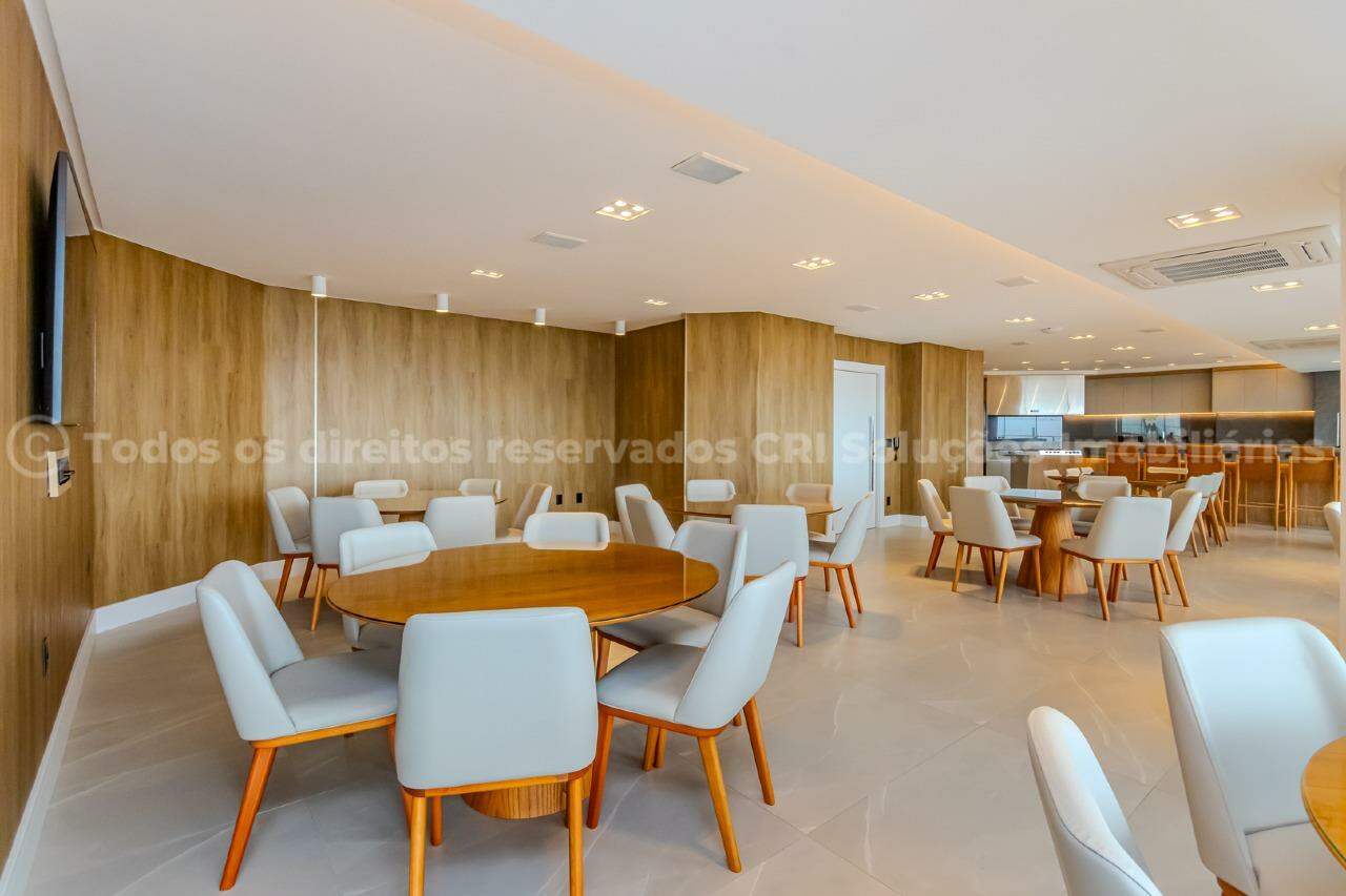 Foto do imóvel Apartamento 4 Suítes Mobiliado à Venda no Edifício Nina Schürmann – Avenida Atlântica, Balneário Camboriú