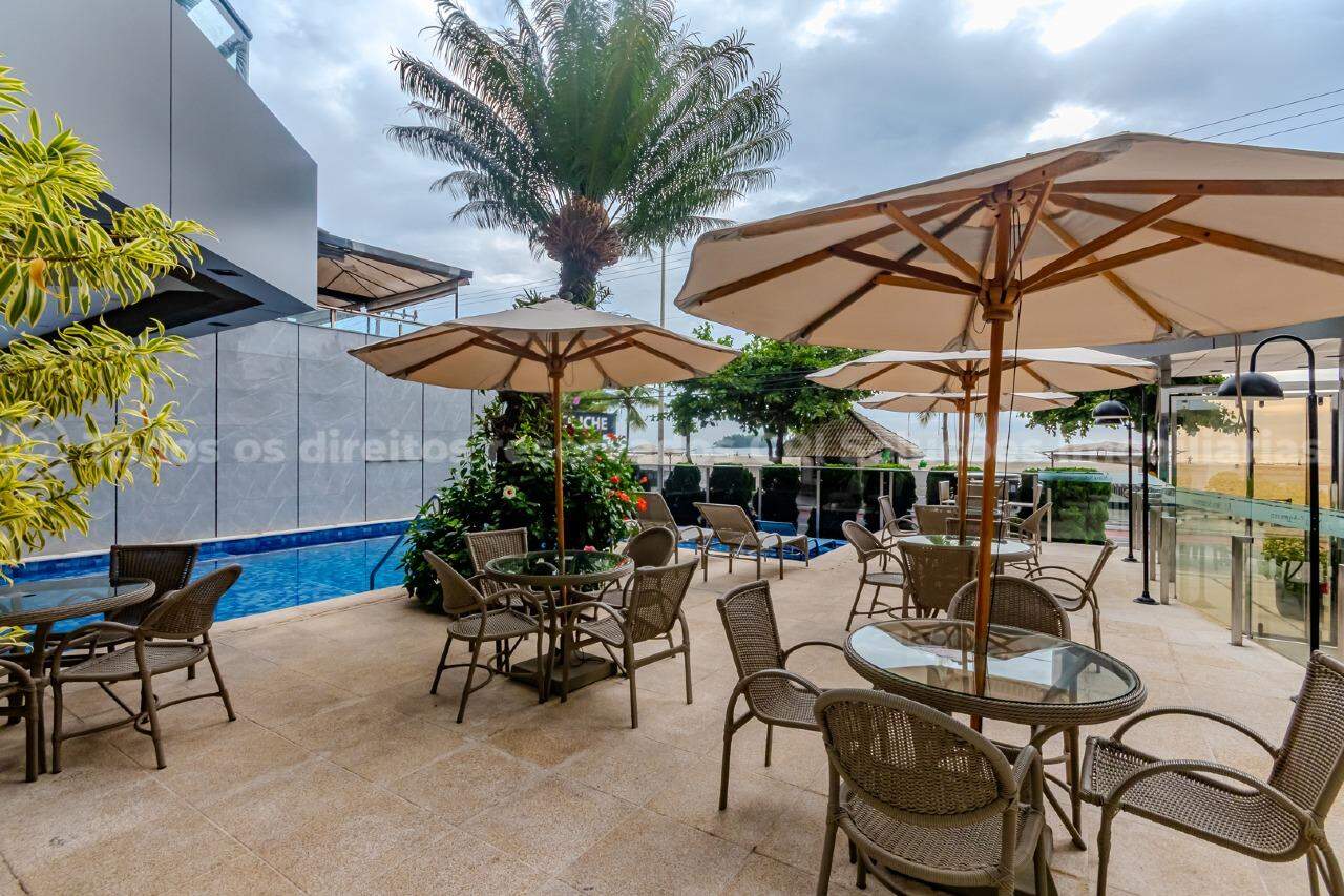 Foto do imóvel Apartamento 4 Suítes Mobiliado à Venda no Edifício Nina Schürmann – Avenida Atlântica, Balneário Camboriú