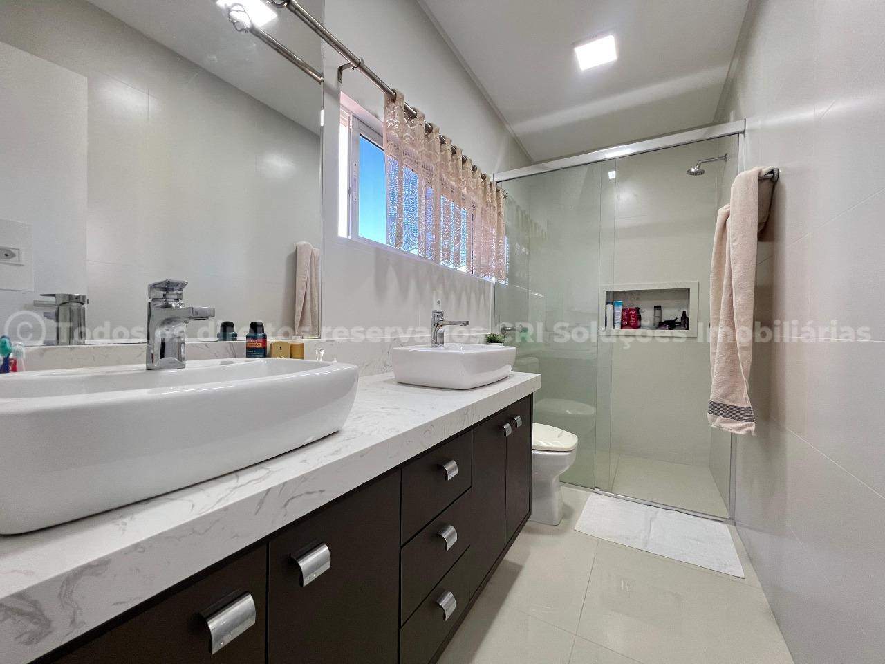 Foto do imóvel Apartamento a venda no Edificio Chateau Unique com 03 Quartos sendo 03 Suites em Itapema Meia Praia
