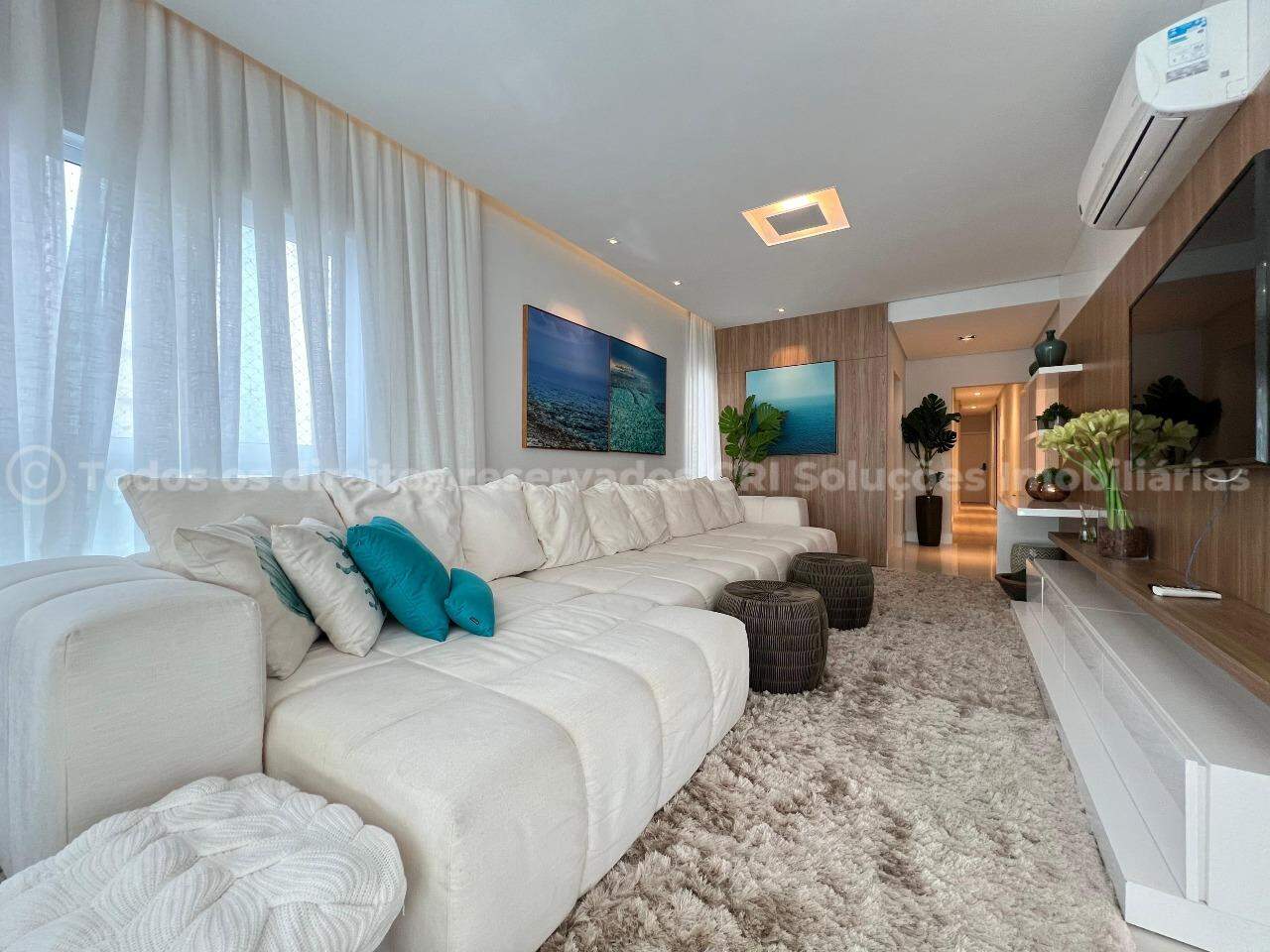 Apartamento 4 suítes Residencial Salinas Meia Praia Itapema