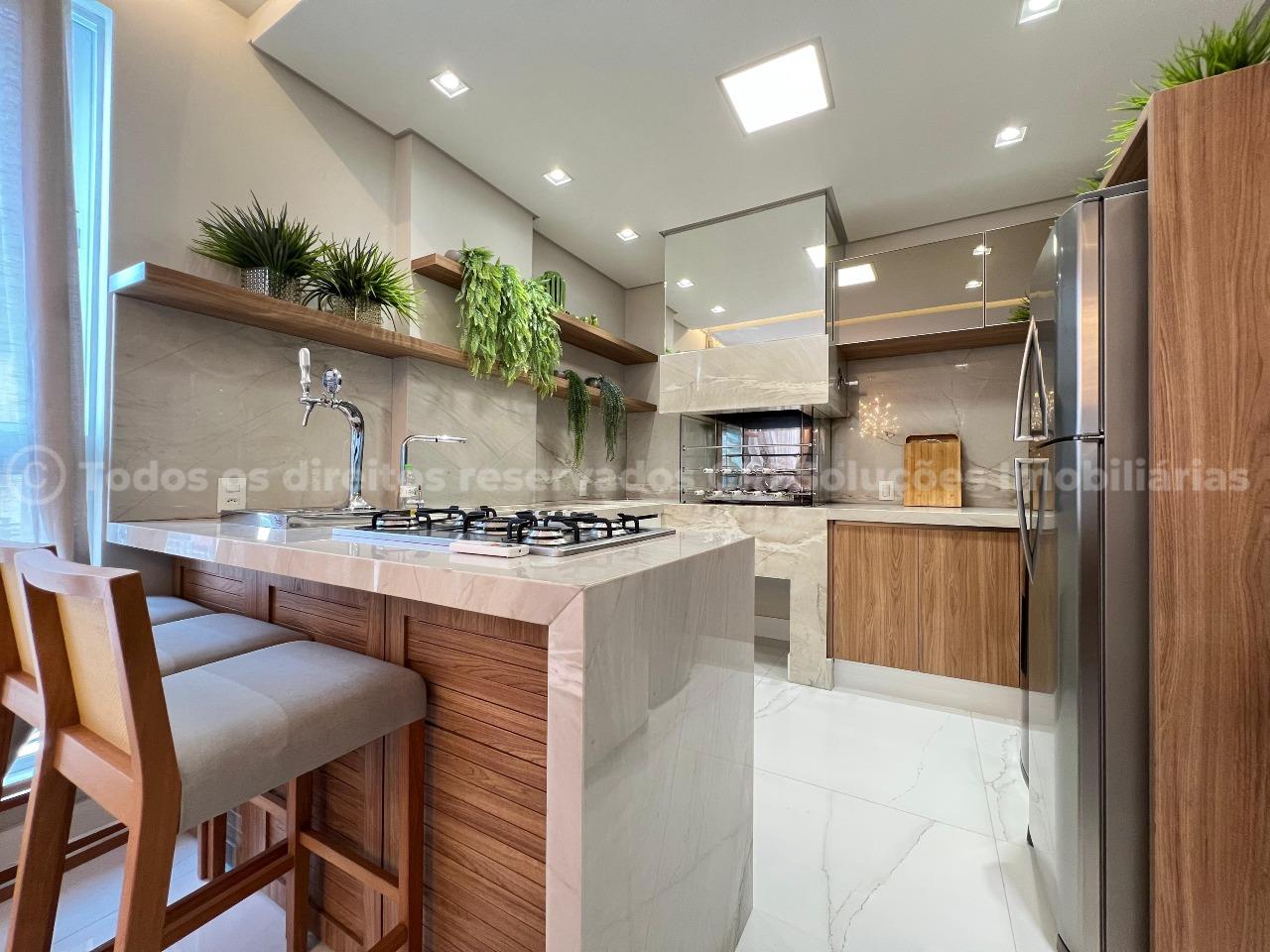 Foto do imóvel Apartamento mobiliado 4 suites na quadra do mar a venda no Salinas, Meia Praia em Itapema