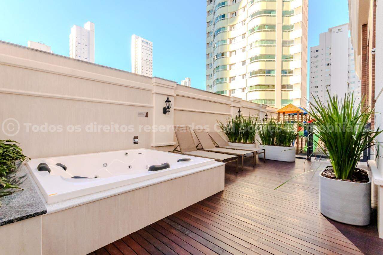 Foto do imóvel Apartamento com 03 Suítes á venda no Edifício Hannover em Balneário Camboriú