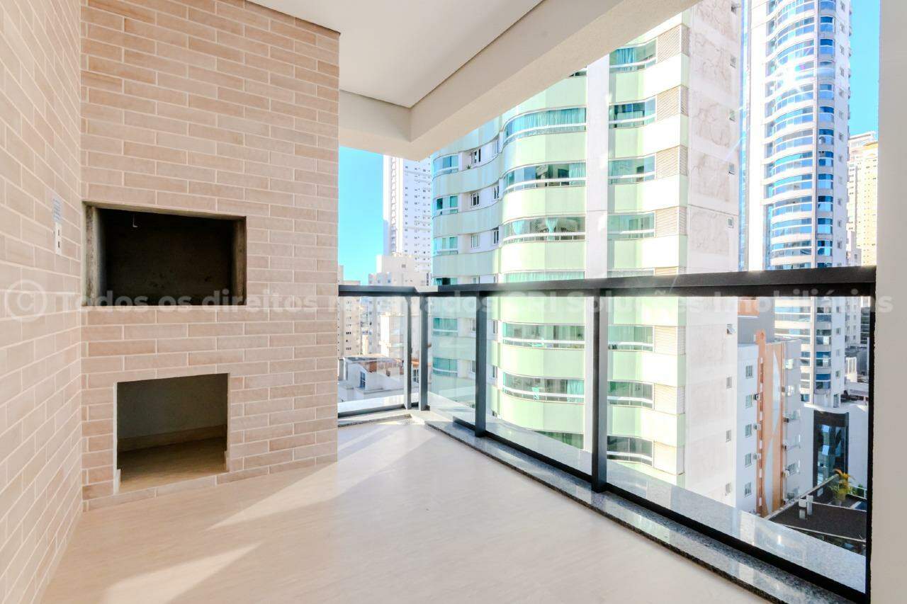 Foto do imóvel Apartamento com 03 Suítes á venda no Edifício Hannover em Balneário Camboriú